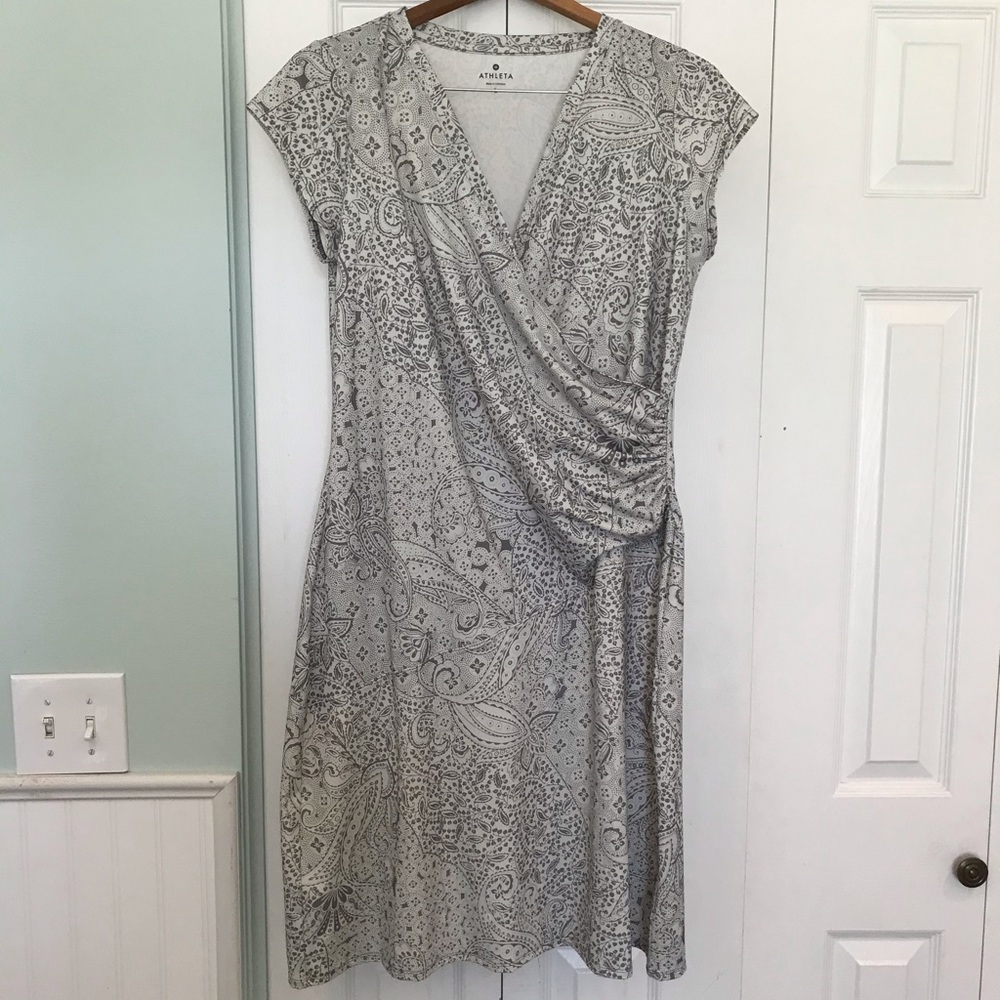 Athleta Gray Paisley Midi Dress